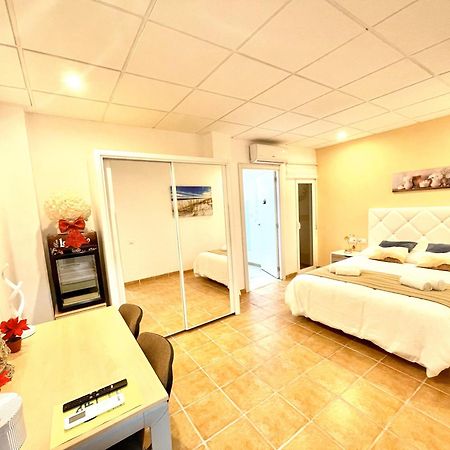 Lovely Apartment Near Beach & Science City Валенсия Экстерьер фото