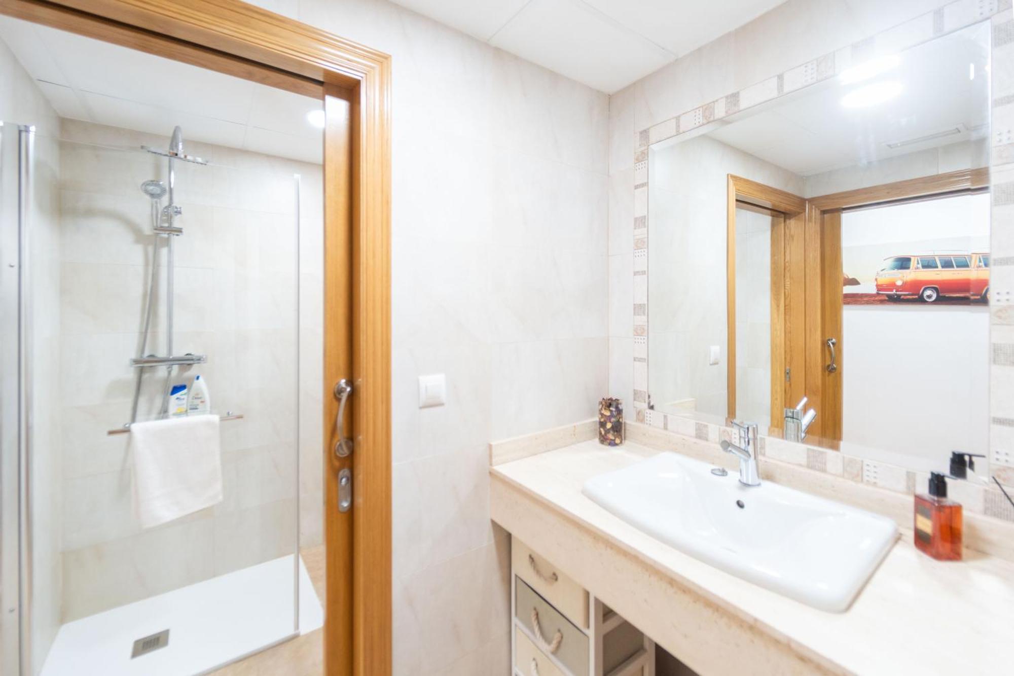 Lovely Apartment Near Beach & Science City Валенсия Экстерьер фото